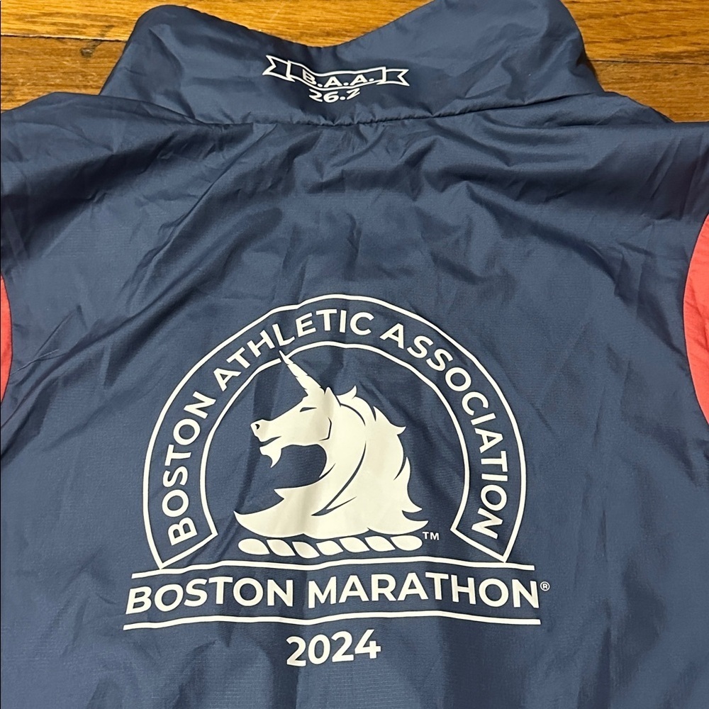 Adidas 2024 Boston Marathon Celebration Jacket, Large, NWT - Picture 5 of 5